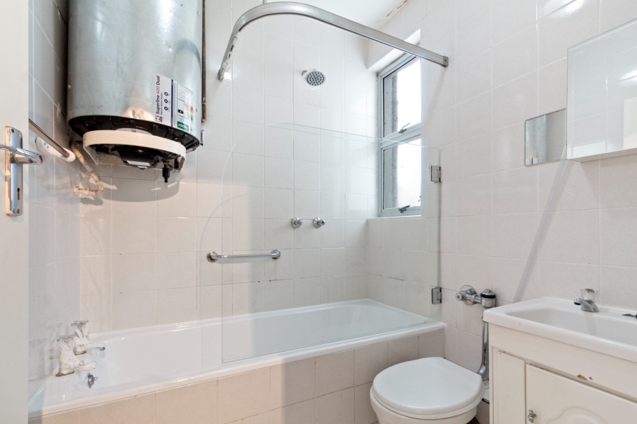 To Let 0 Bedroom Property for Rent in Mouille Point Western Cape